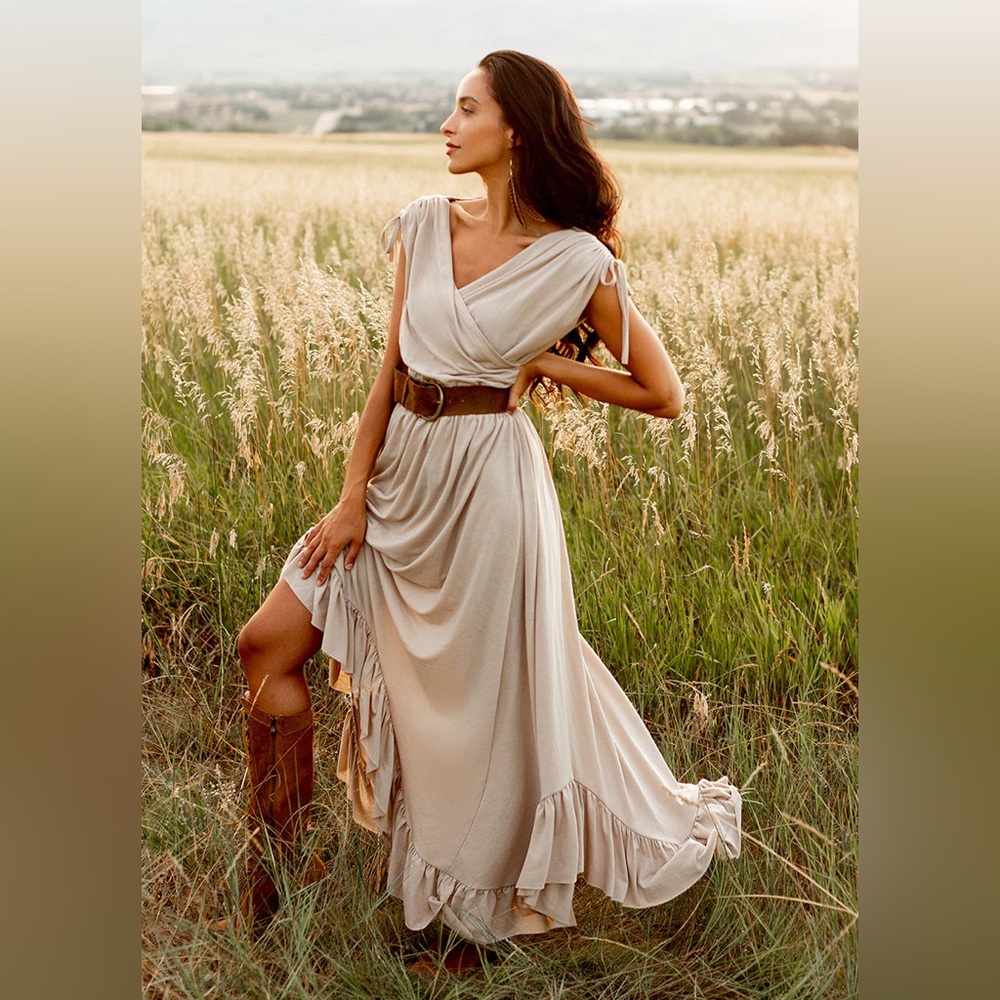 Joyfolie Giovanna Dress in Light Taupe- XS